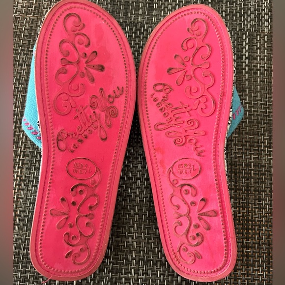Pretty You London 🌸 Slippers 🌸 - Picture 5 of 5